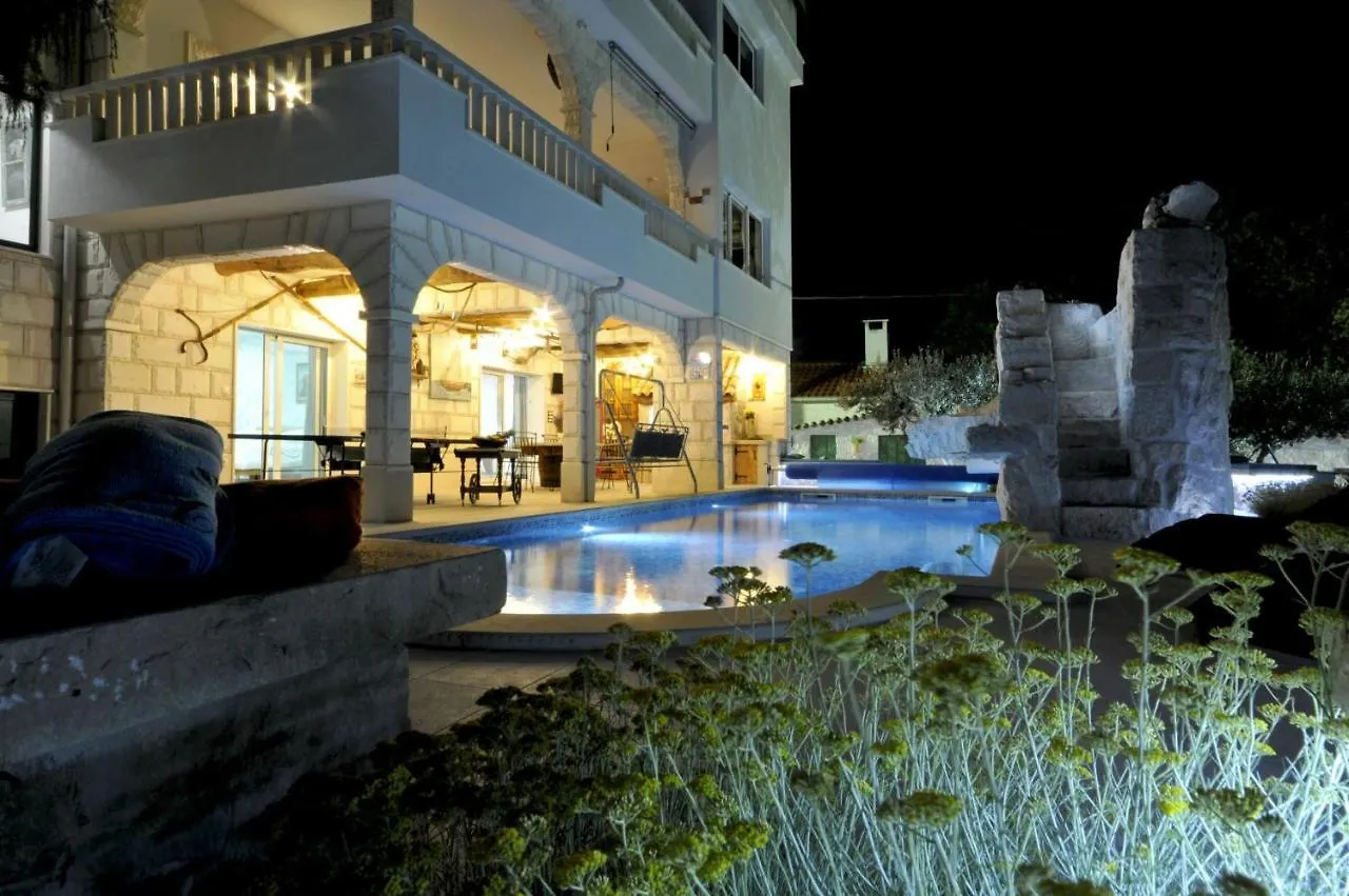 Luxury Villa With Pool, Jacuzzi, Sauna And Gym Trogir