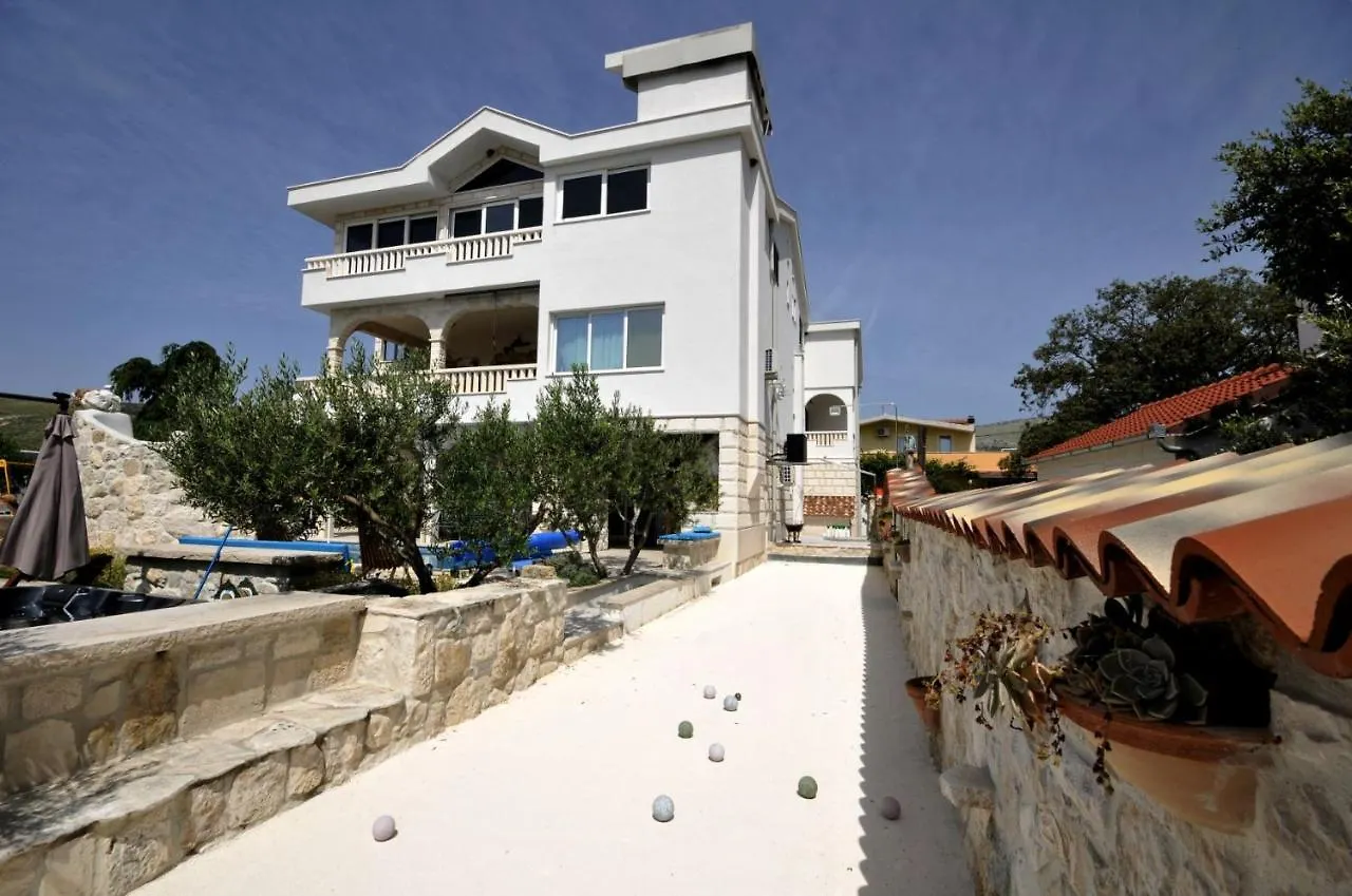 Luxury Villa With Pool, Jacuzzi, Sauna And Gym Trogir