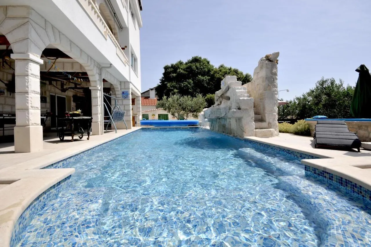 Luxury Villa With Pool, Jacuzzi, Sauna And Gym Trogir