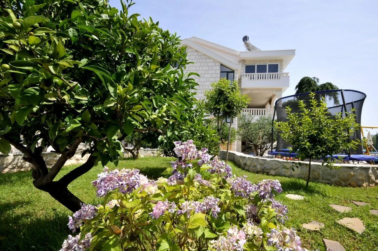 Luxury Villa With Pool, Jacuzzi, Sauna And Gym Trogir Croatia