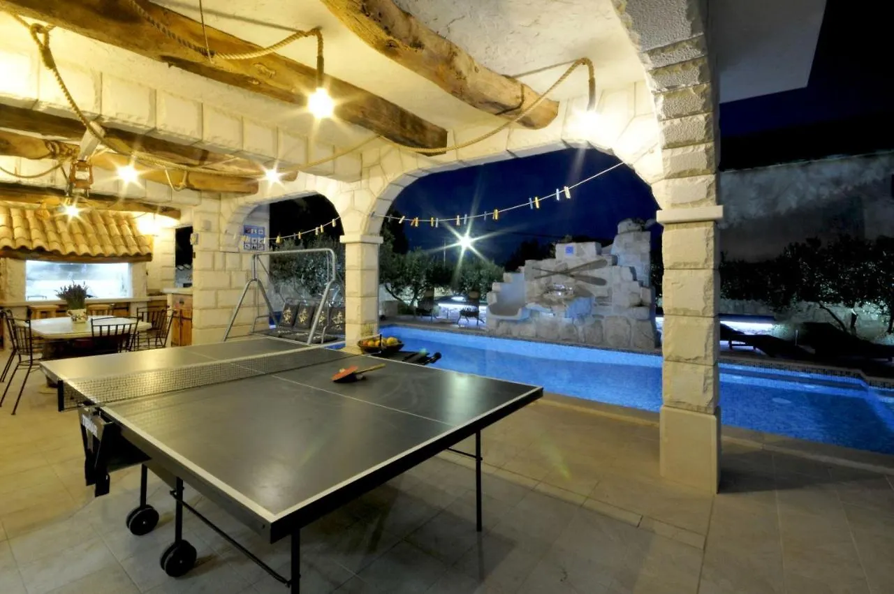 Luxury Villa With Pool, Jacuzzi, Sauna And Gym Trogir 0*,  Croatia
