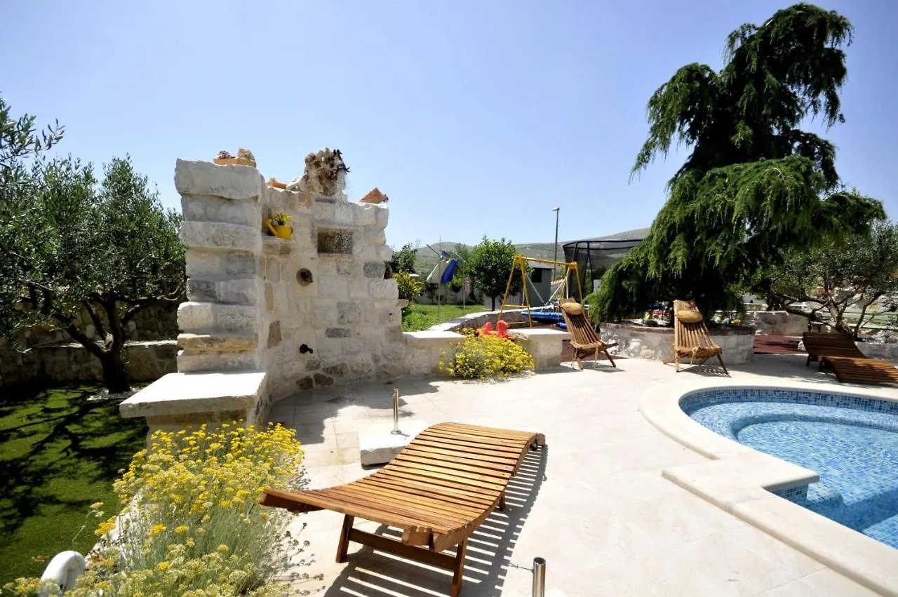 Luxury Villa With Pool, Jacuzzi, Sauna And Gym Trogir