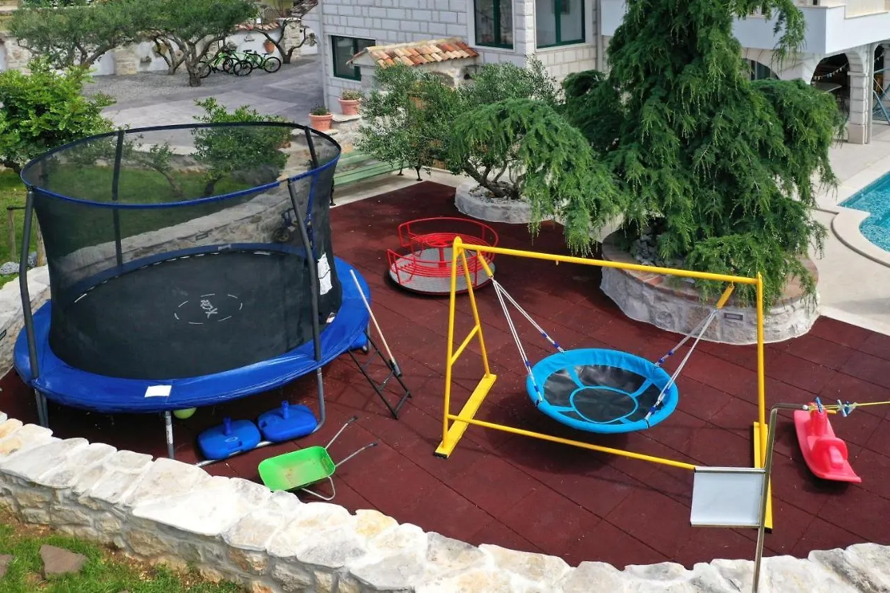 Luxury Villa With Pool, Jacuzzi, Sauna And Gym Trogir