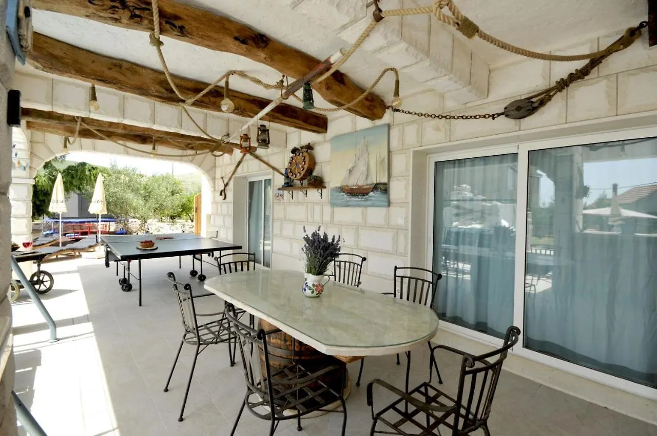 Luxury Villa With Pool, Jacuzzi, Sauna And Gym Trogir