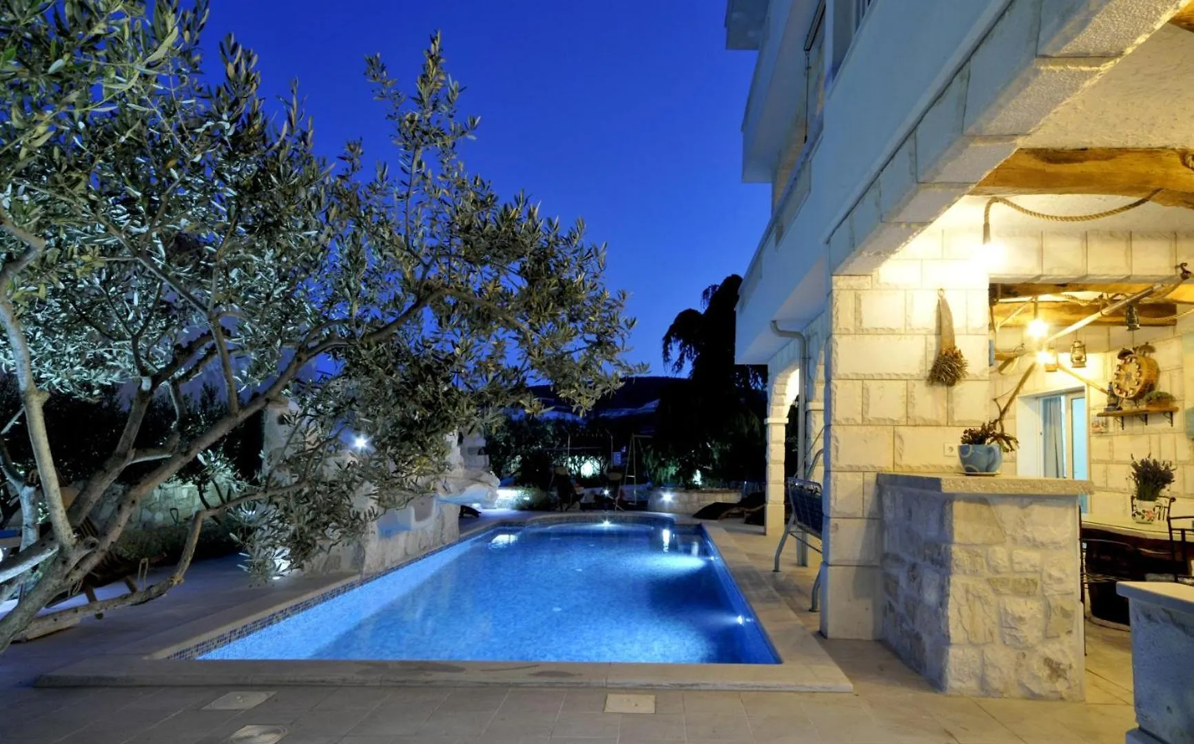 Luxury Villa With Pool, Jacuzzi, Sauna And Gym Trogir