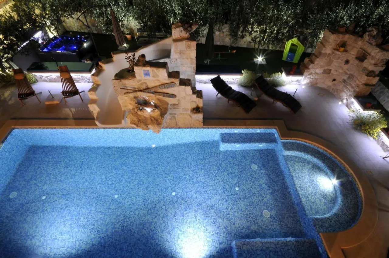 Luxury Villa With Pool, Jacuzzi, Sauna And Gym Trogir