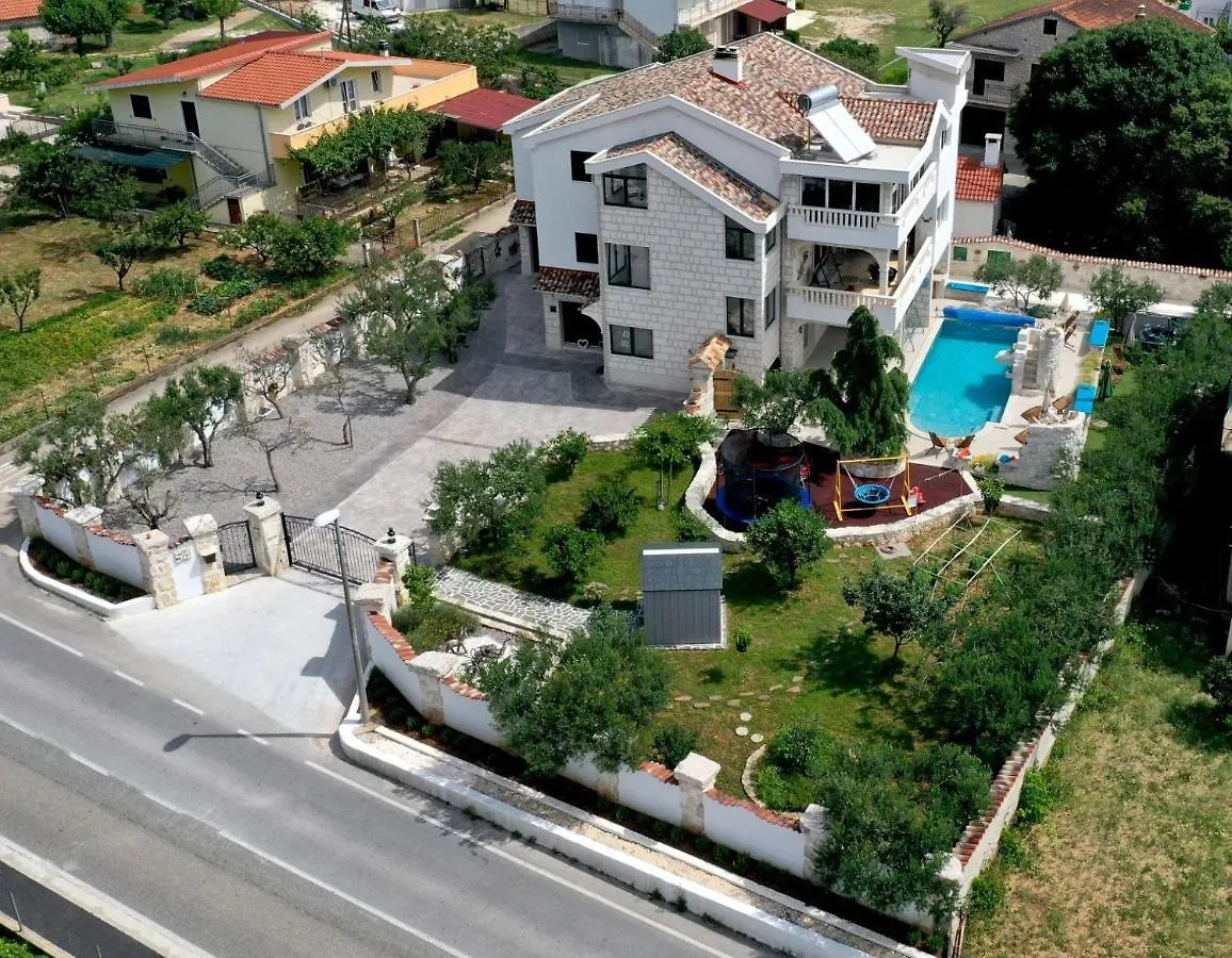 Luxury Villa With Pool, Jacuzzi, Sauna And Gym Trogir Croatia