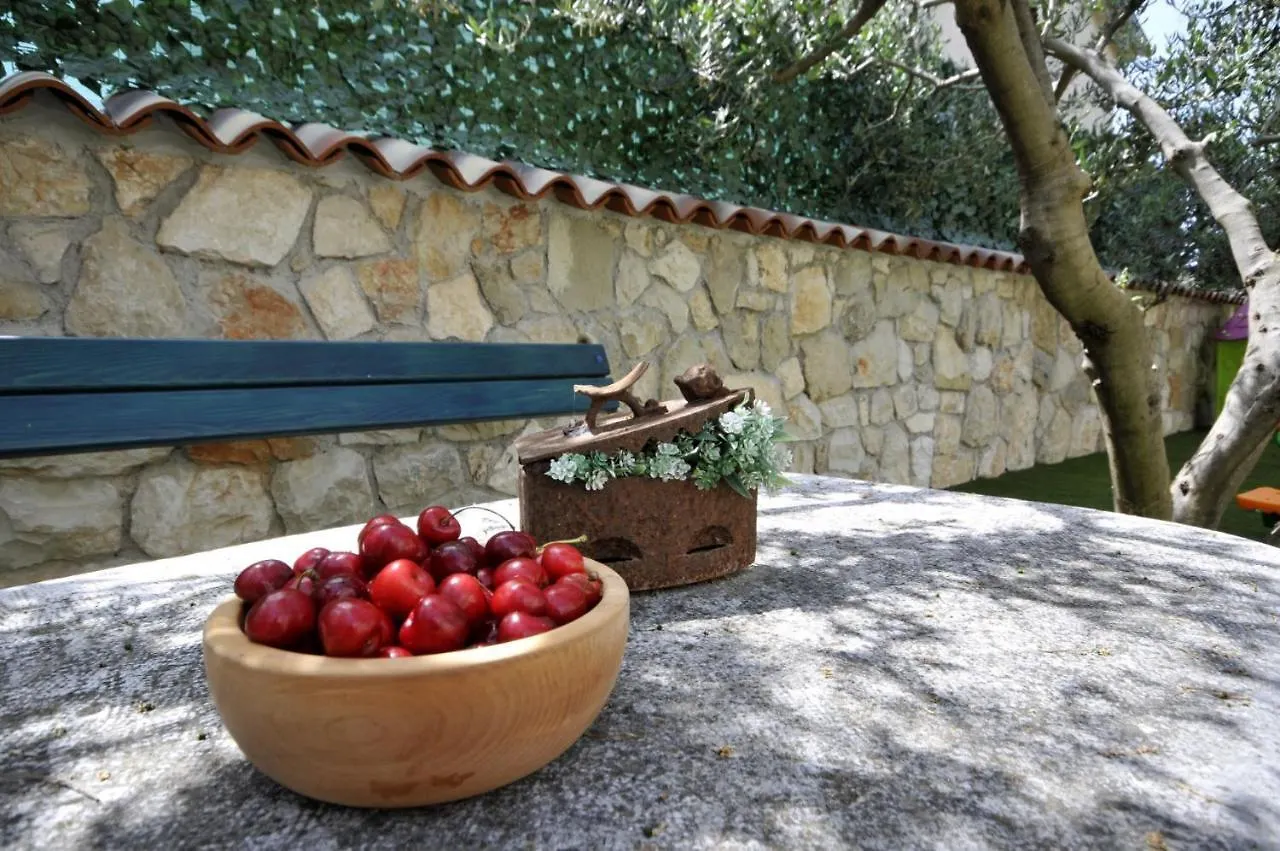 Luxury Villa With Pool, Jacuzzi, Sauna And Gym Trogir