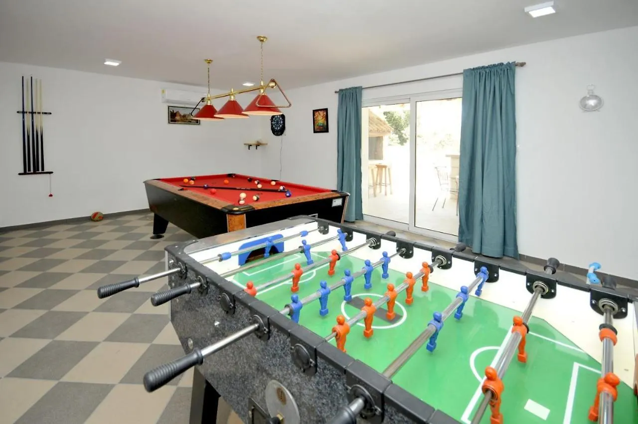 Luxury Villa With Pool, Jacuzzi, Sauna And Gym Trogir