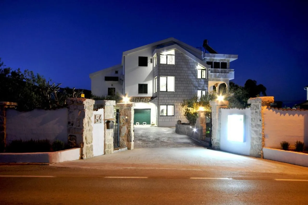 Luxury Villa With Pool, Jacuzzi, Sauna And Gym Trogir