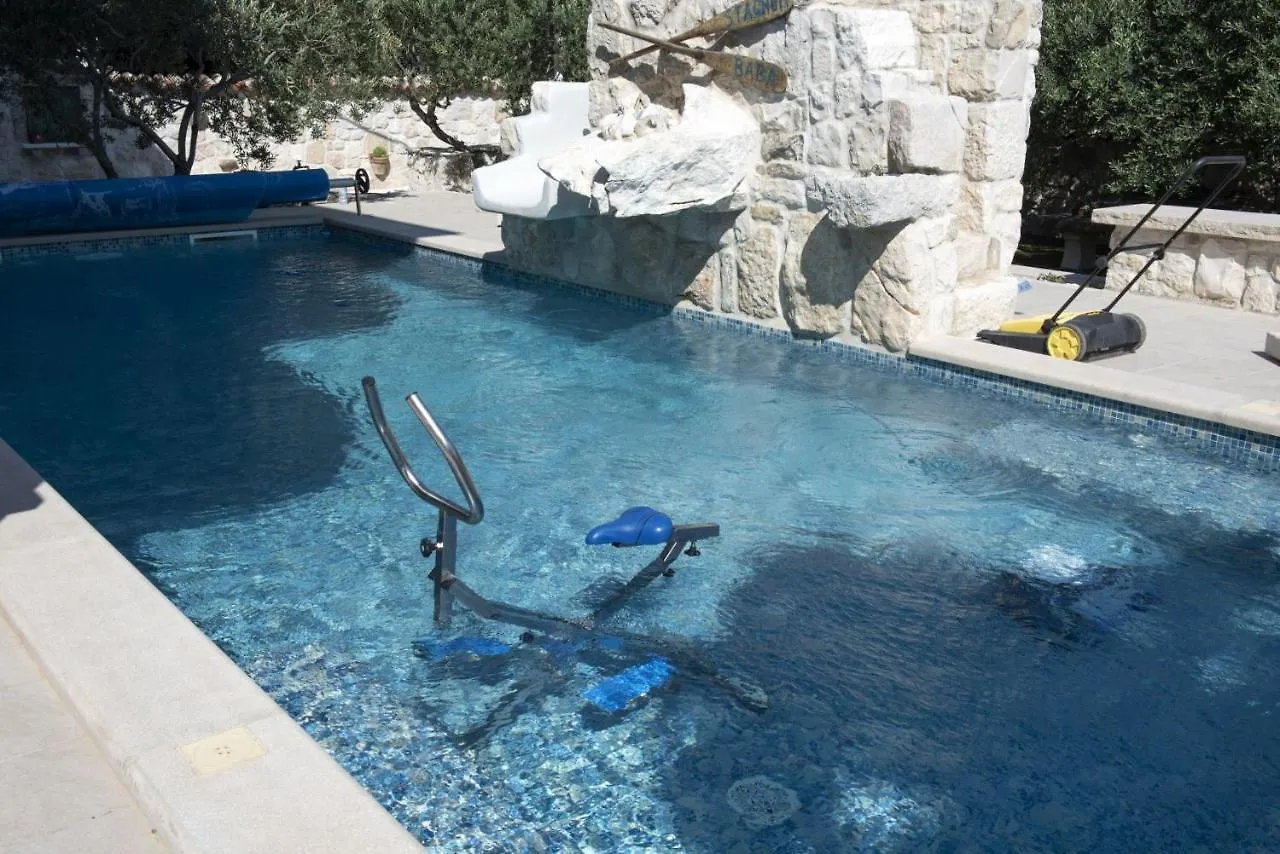 Luxury Villa With Pool, Jacuzzi, Sauna And Gym Trogir Croatia