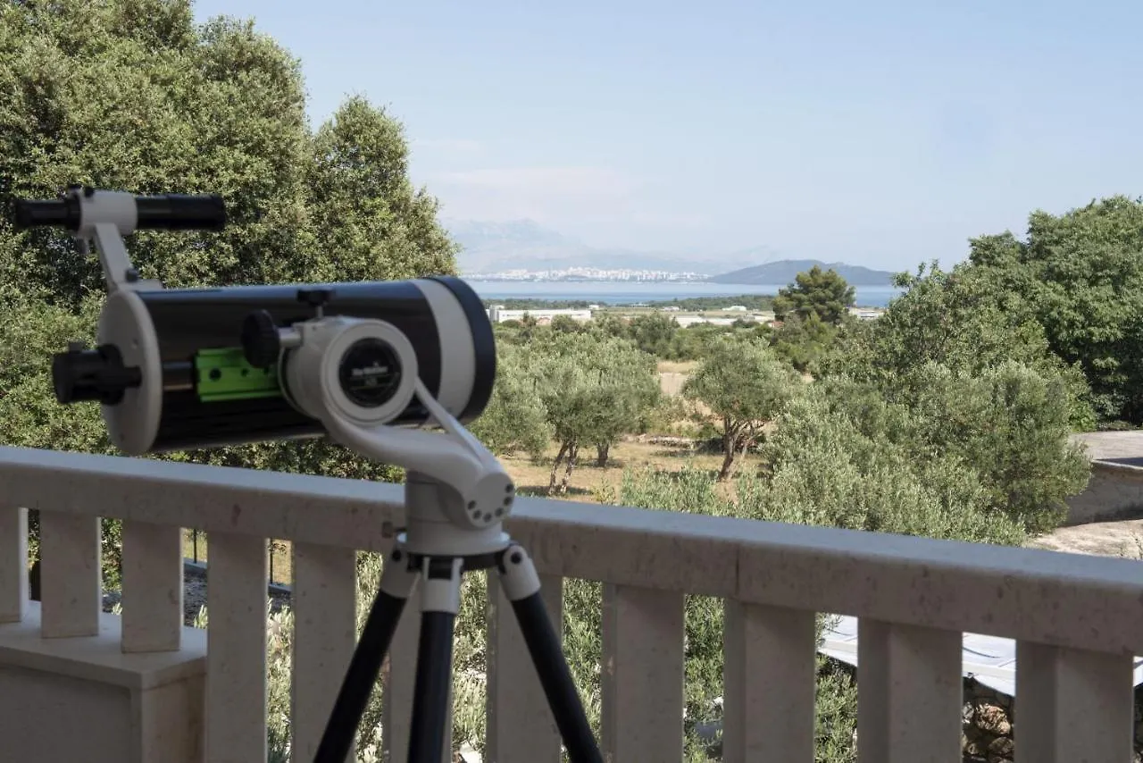 Luxury Villa With Pool, Jacuzzi, Sauna And Gym Trogir 0*,